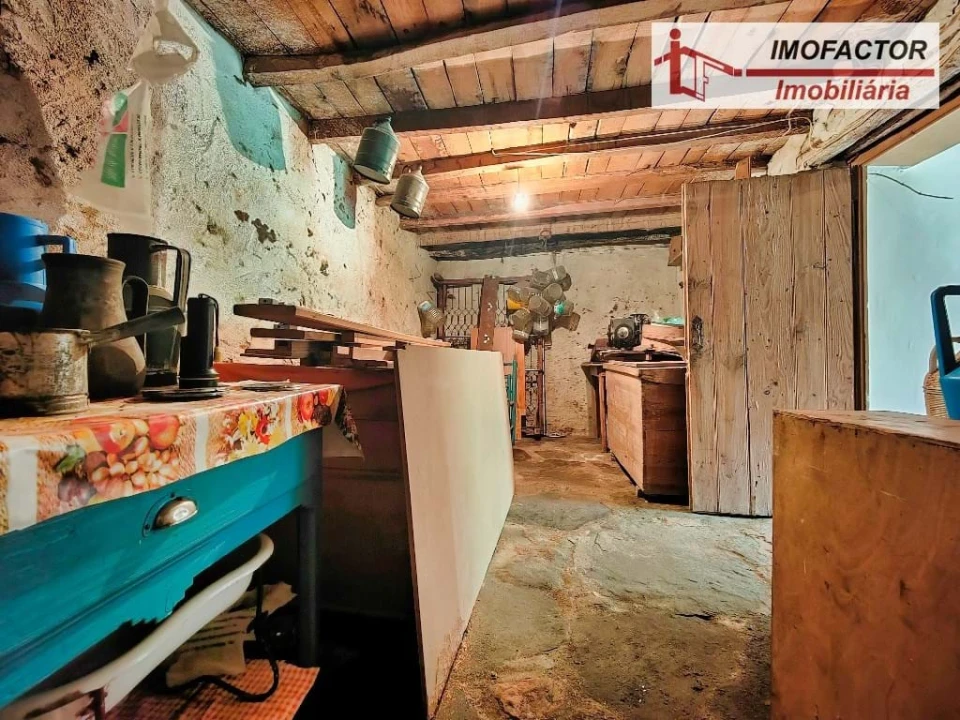 Moradia T3 para Venda em Fratel Foto 34