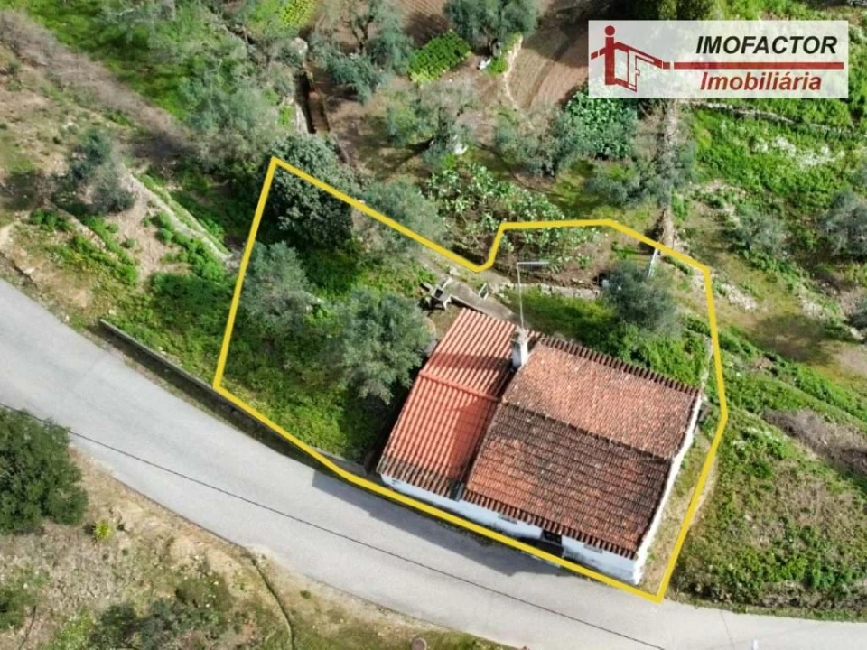 Moradia T3 para Venda em Fratel Foto 3