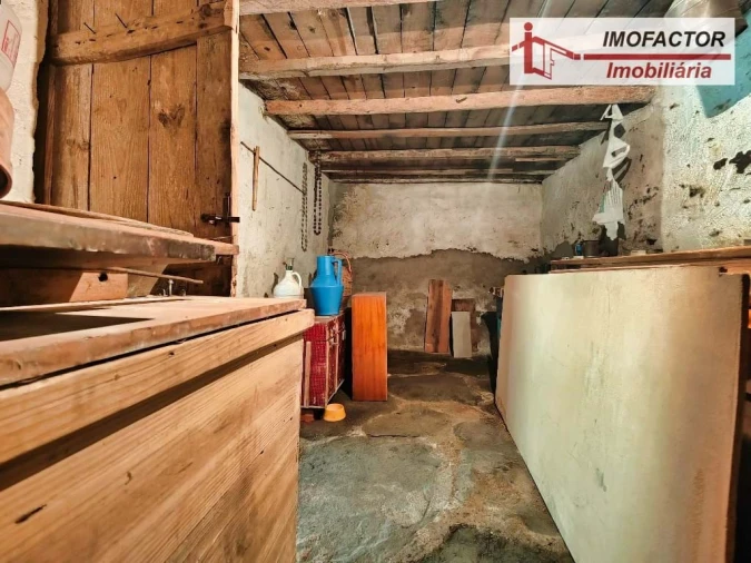 Moradia T3 para Venda em Fratel Foto 35