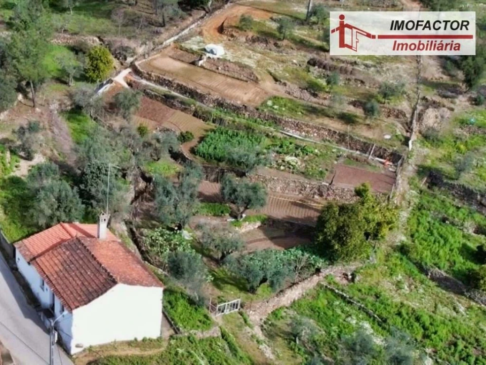 Moradia T3 para Venda em Fratel Foto 4