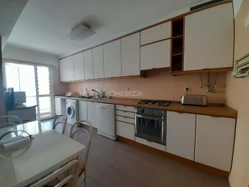 Apartamento T3 para Arrendamento em Lumiar
