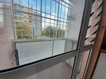 Apartamento T3 para Arrendamento em Lumiar