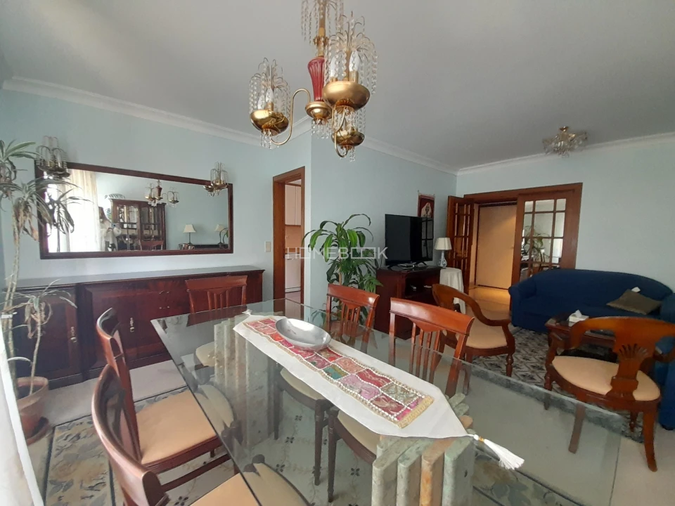 Apartamento T3 para Arrendamento em Lumiar Foto 11