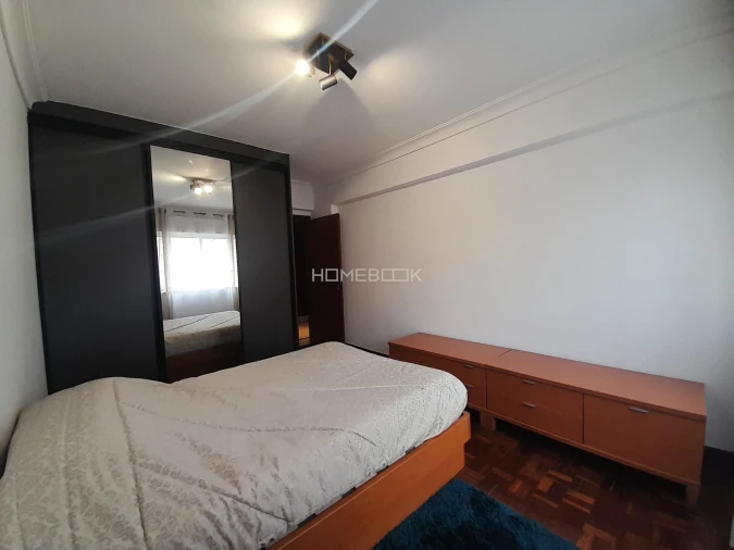 Apartamento T3 para Arrendamento em Lumiar Foto 13