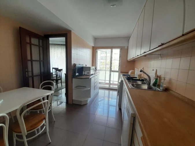 Apartamento T3 para Arrendamento em Lumiar Foto 27