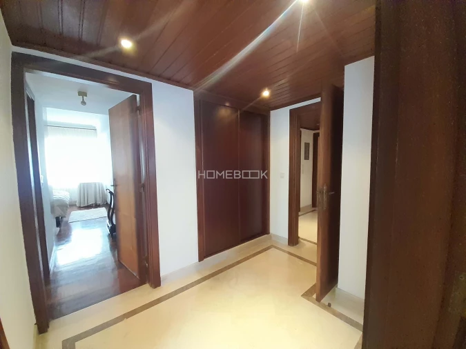 Apartamento T3 para Arrendamento em Lumiar Foto 20