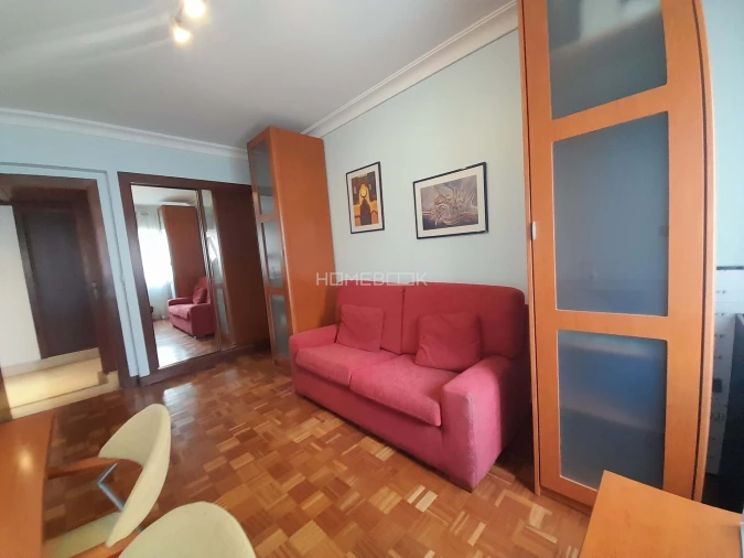 Apartamento T3 para Arrendamento em Lumiar Foto 3