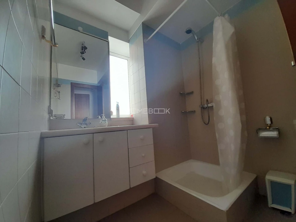 Apartamento T3 para Arrendamento em Lumiar Foto 36