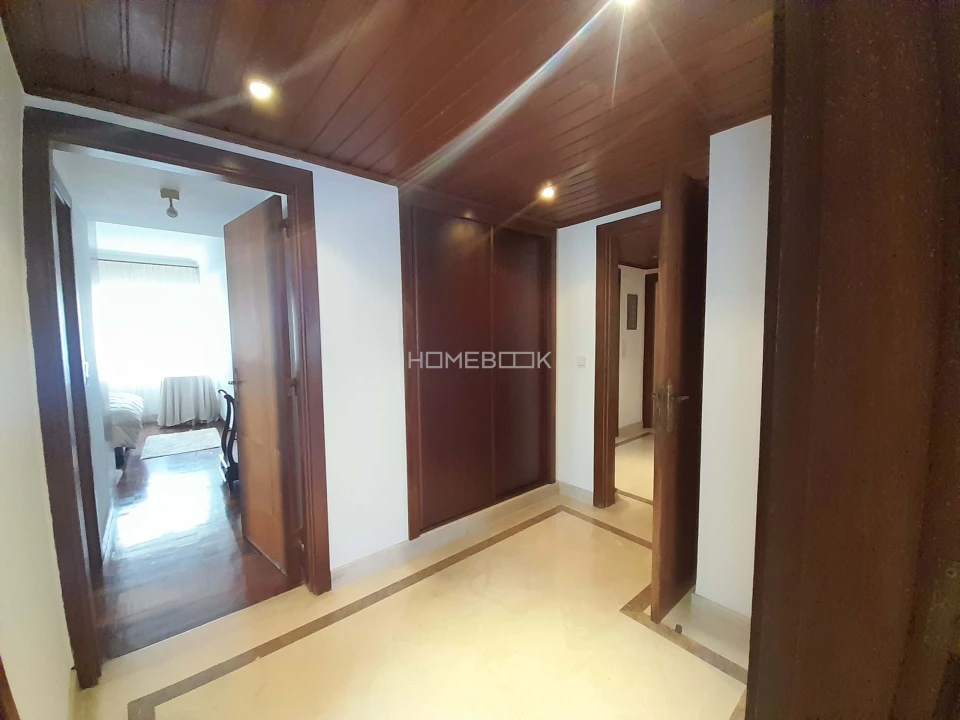 Apartamento T3 para Arrendamento em Lumiar Foto 20