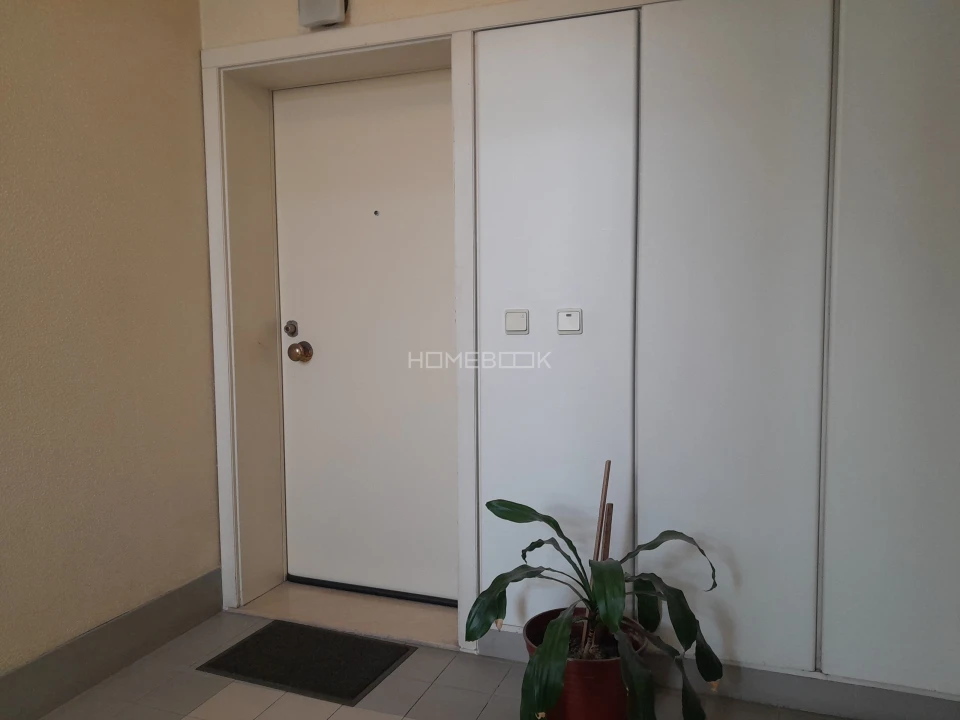 Apartamento T3 para Arrendamento em Lumiar Foto 30