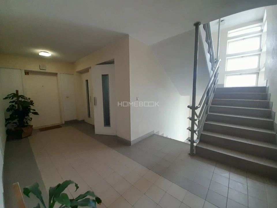 Apartamento T3 para Arrendamento em Lumiar Foto 31