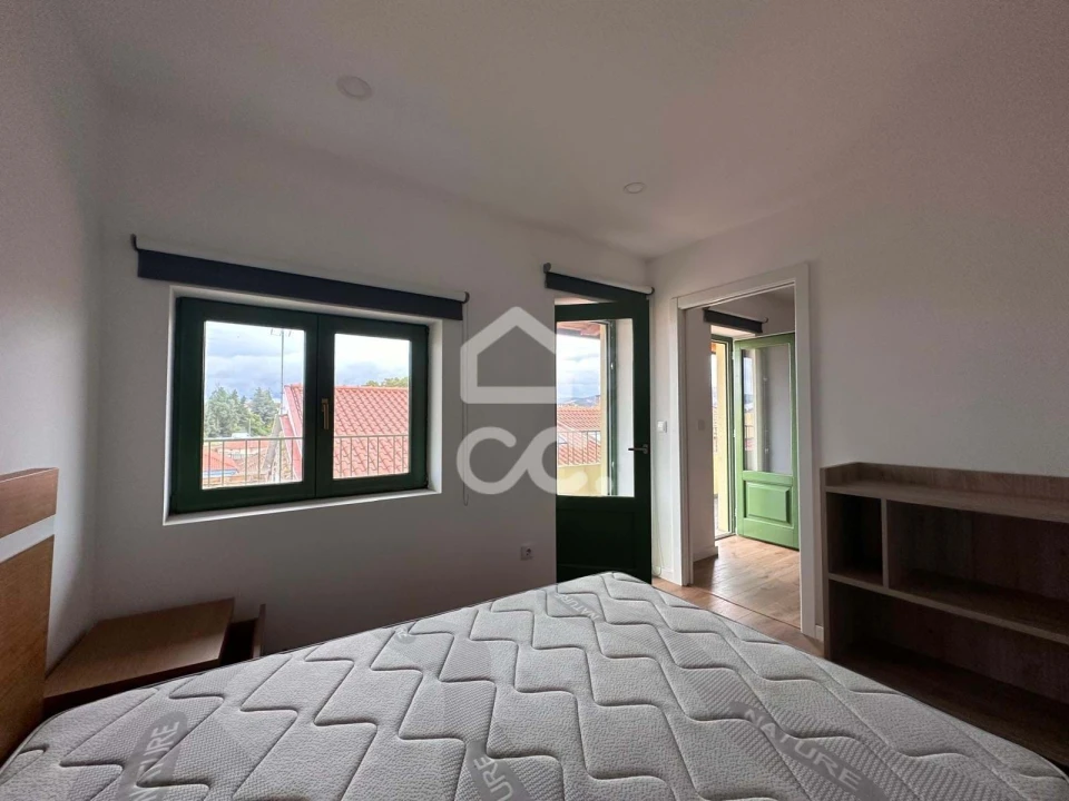 Apartamento T1 para Venda em Santa Maria Maior Foto 9