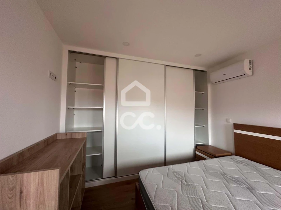 Apartamento T1 para Venda em Santa Maria Maior Foto 4