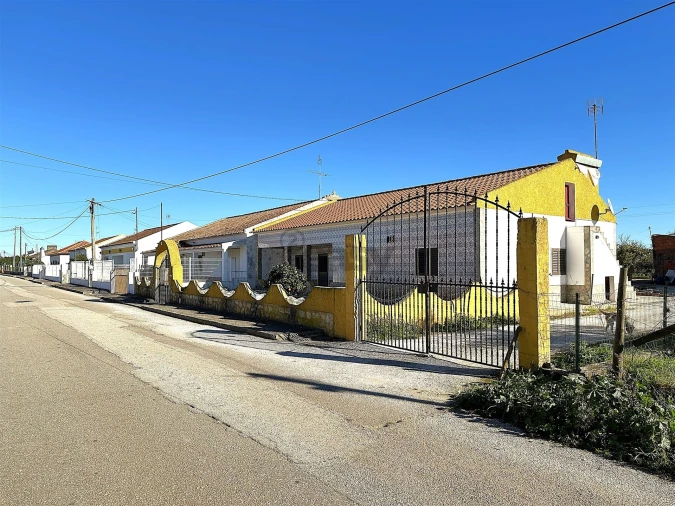 Quinta T3 para Venda em Rio de Moinhos