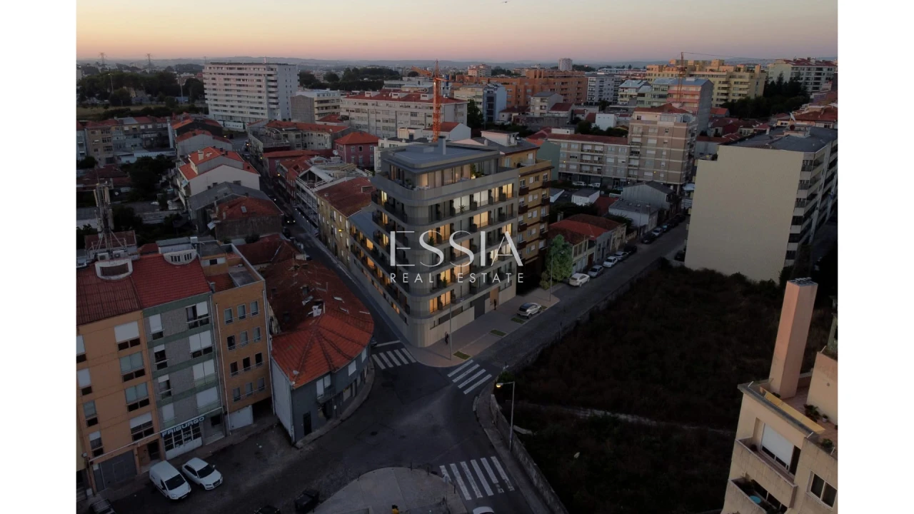 Apartamento T2 para Venda em Paranhos Foto 7