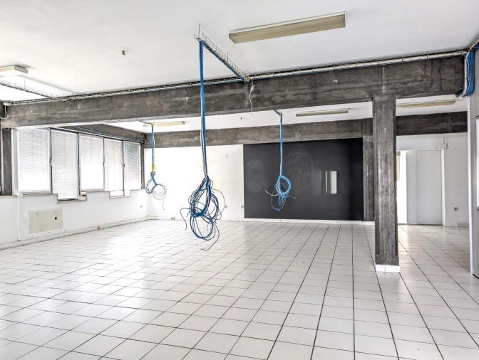 Escritório para Arrendamento em Cacia