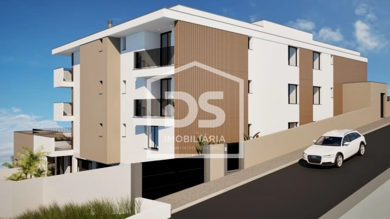 Apartamento T1 para Venda em Camara de Lobos Foto 11