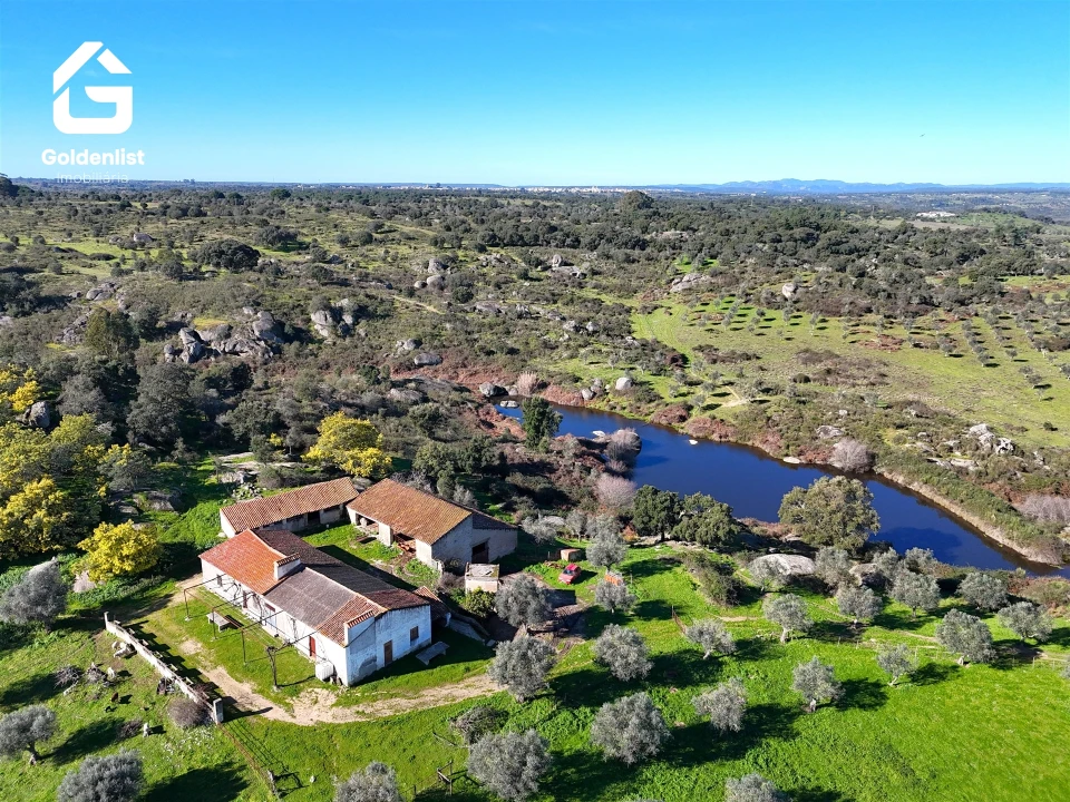Quinta T0 para Venda em Espírito Santo, Nossa Senhora da Graça e São Simão Foto 1