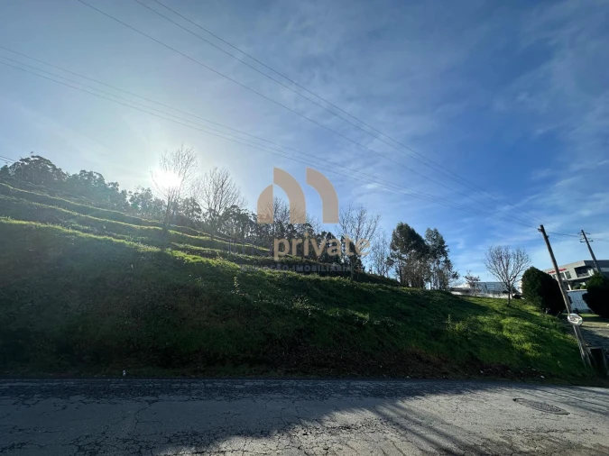 Terreno para Venda em Santo Adrião de Vizela Foto 8