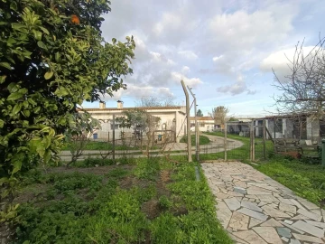 Moradia T6 para Venda em Samora Correia
