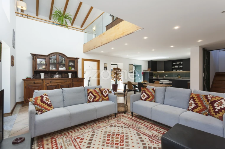 Moradia T5 para Venda em Cardielos e Serreleis Foto 7