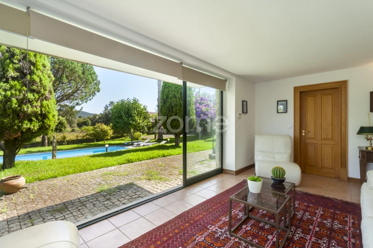 Moradia T5 para Venda em Cardielos e Serreleis Foto 4