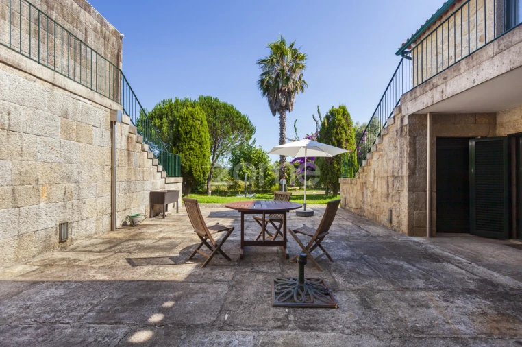 Moradia T5 para Venda em Cardielos e Serreleis Foto 5