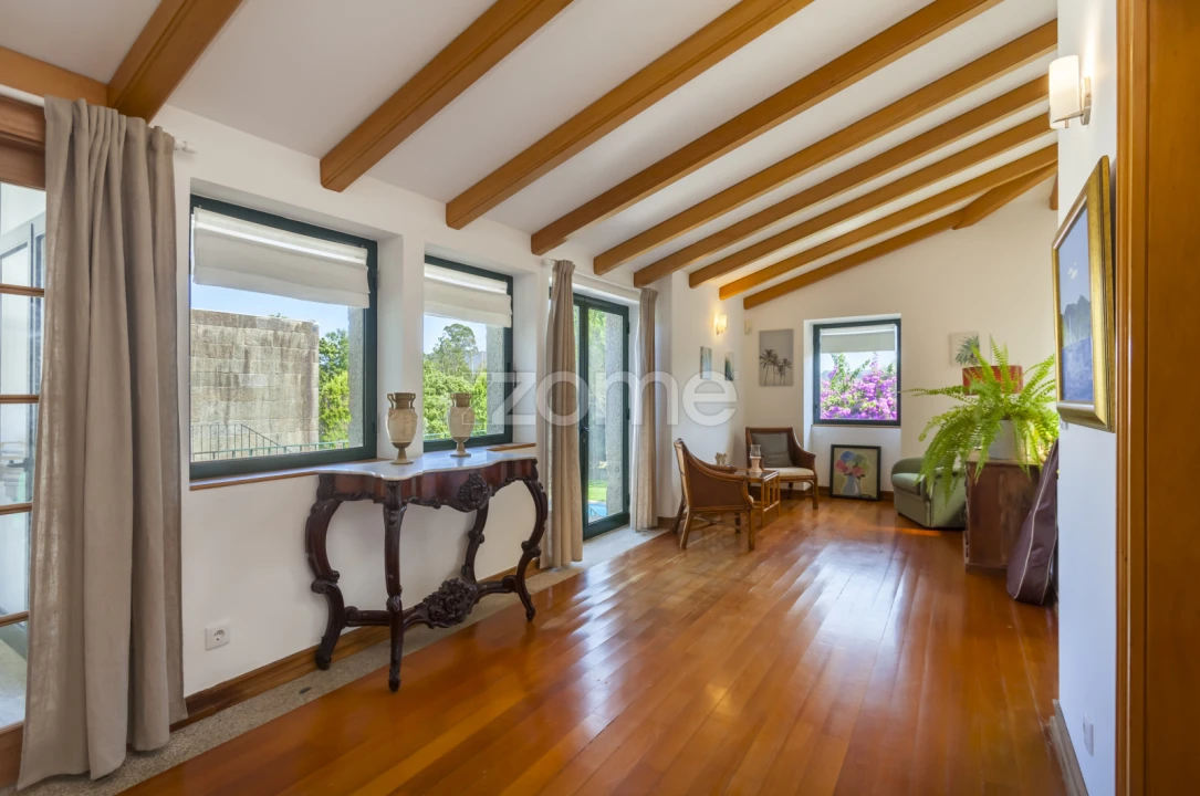 Moradia T5 para Venda em Cardielos e Serreleis Foto 19