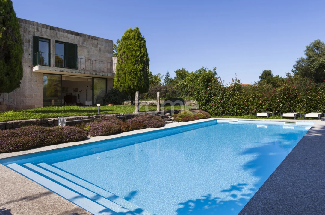 Moradia T5 para Venda em Cardielos e Serreleis Foto 53