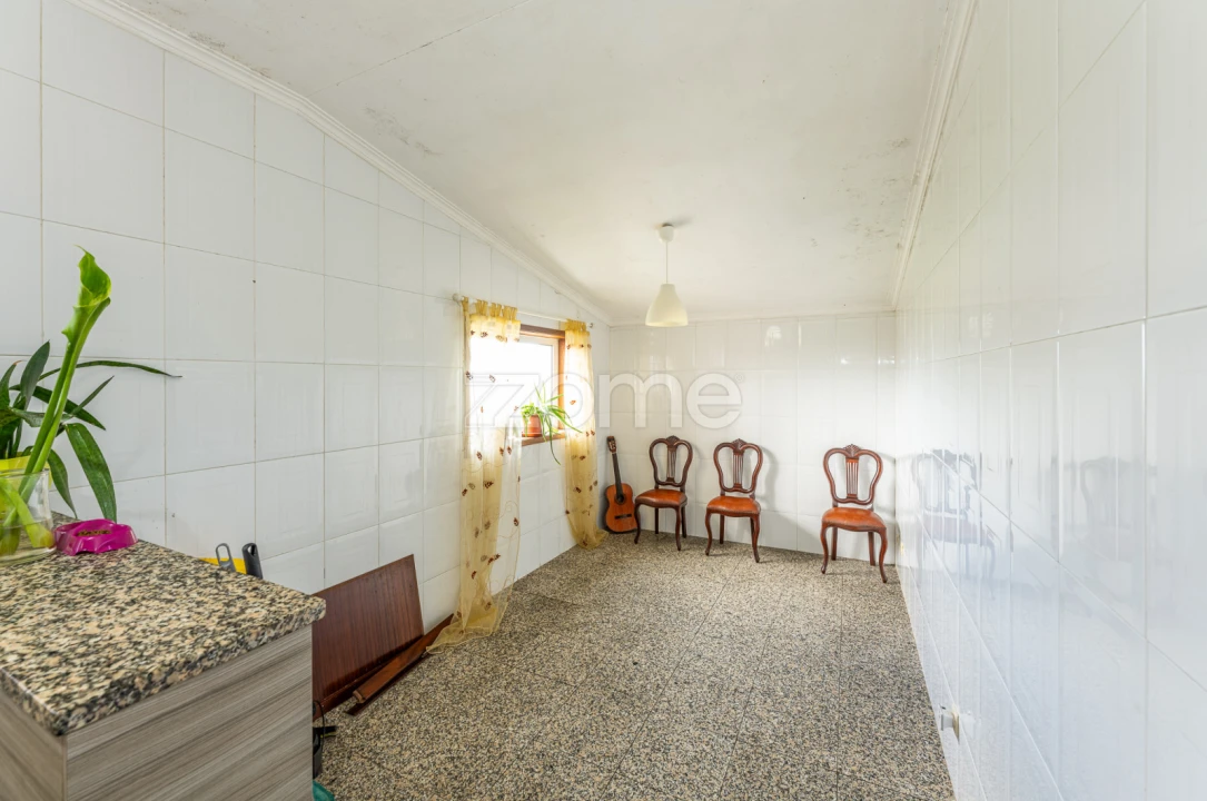 Moradia T8 para Venda em Silvalde Foto 32