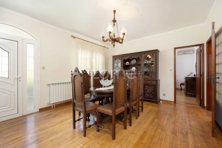 Moradia T4 para Venda em Santiago e São Simão de Litém e Albergaria dos Doze Foto 16