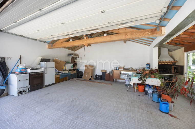 Moradia T4 para Venda em Santiago e São Simão de Litém e Albergaria dos Doze Foto 38