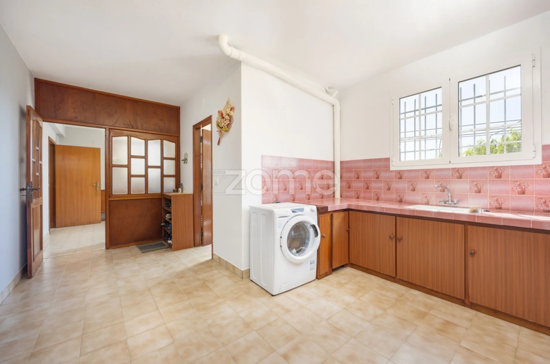 Moradia T4 para Venda em Santiago e São Simão de Litém e Albergaria dos Doze Foto 11