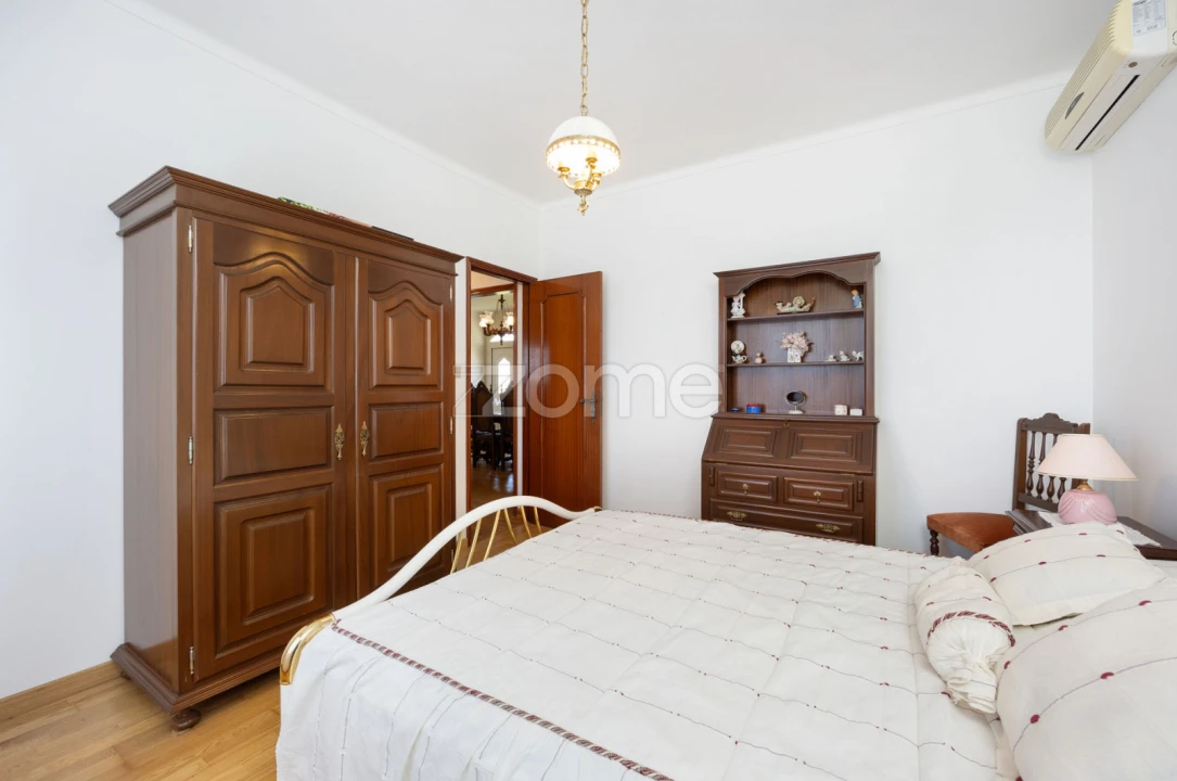 Moradia T4 para Venda em Santiago e São Simão de Litém e Albergaria dos Doze Foto 31