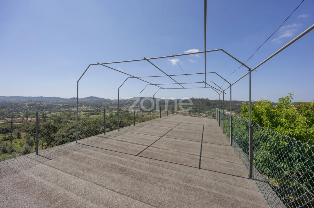 Moradia T4 para Venda em Santiago e São Simão de Litém e Albergaria dos Doze Foto 45