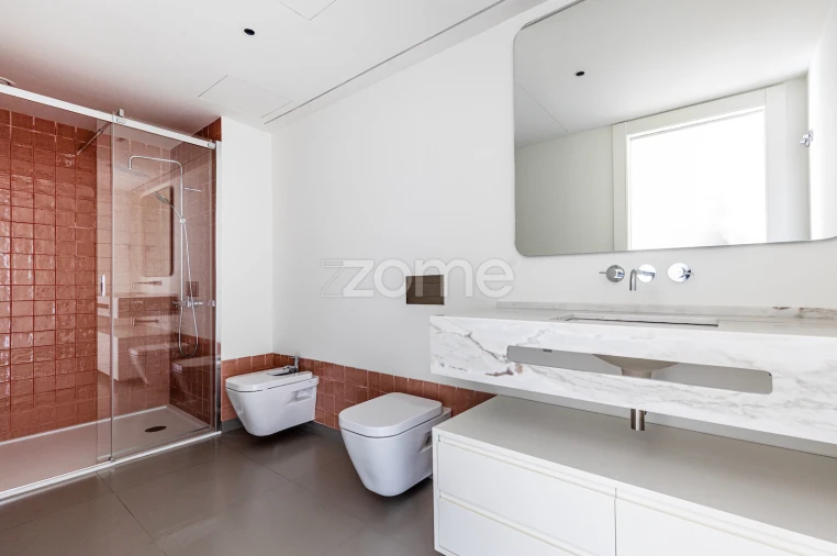 Apartamento T2 para Venda em Areeiro Foto 16