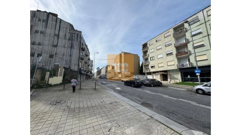 Apartamento para Venda em Paranhos