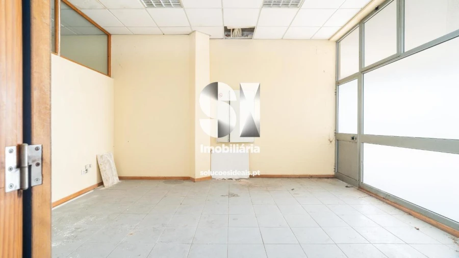 Negócio para Venda em Santa Clara e Castelo Viegas Foto 8