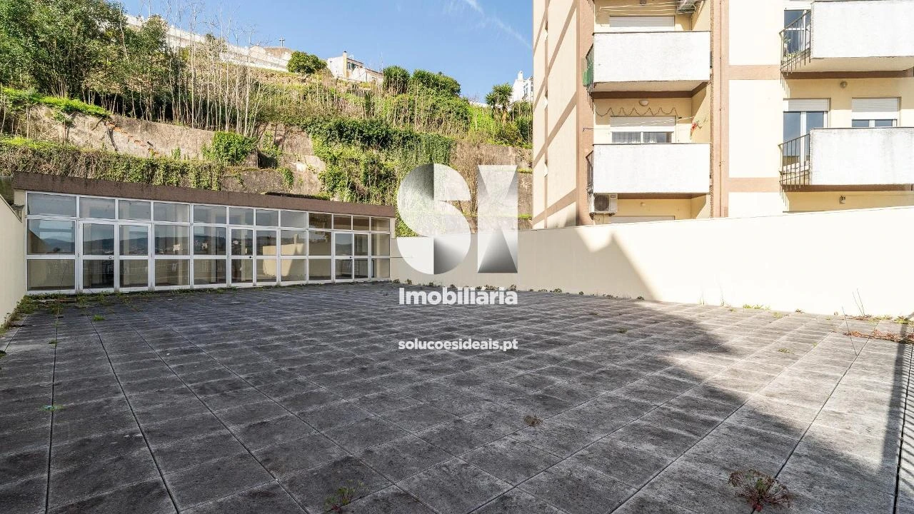 Negócio para Venda em Santa Clara e Castelo Viegas Foto 2