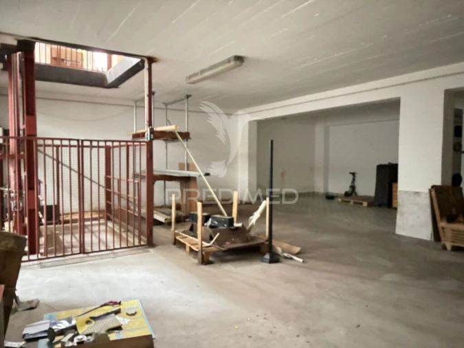 Garagem para Venda em Caldas da Rainha - Santo Onofre e Serra do Bouro Foto 7