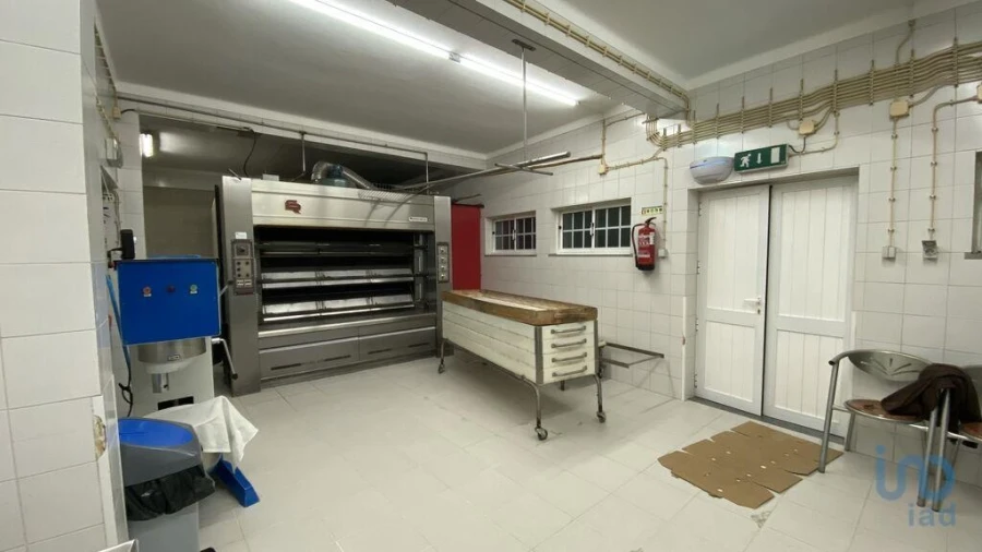 Prédio para Venda em Gavião e Atalaia Foto 4