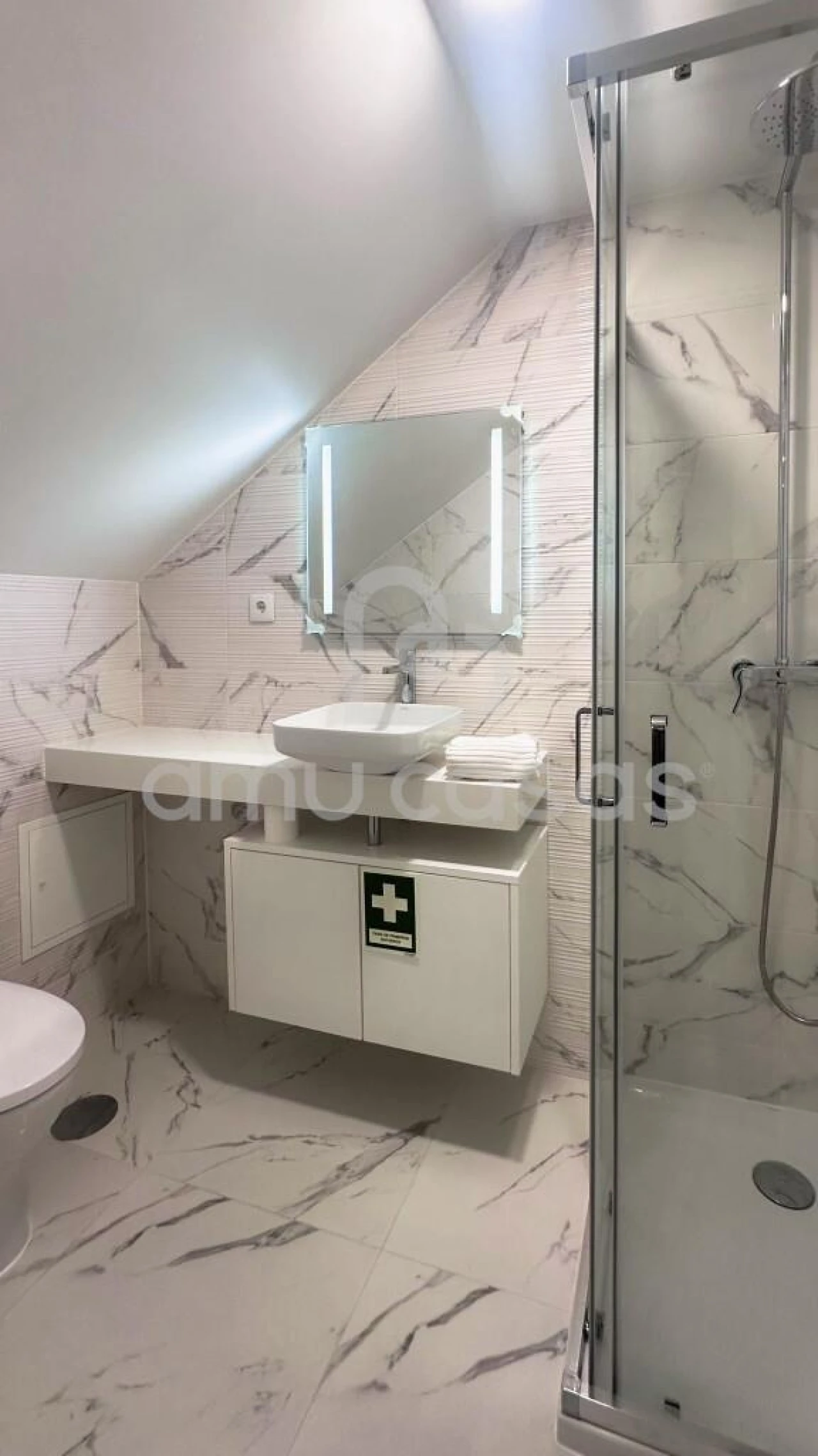 Prédio para Venda em Requeixo, Nossa Senhora de Fátima e Nariz Foto 11