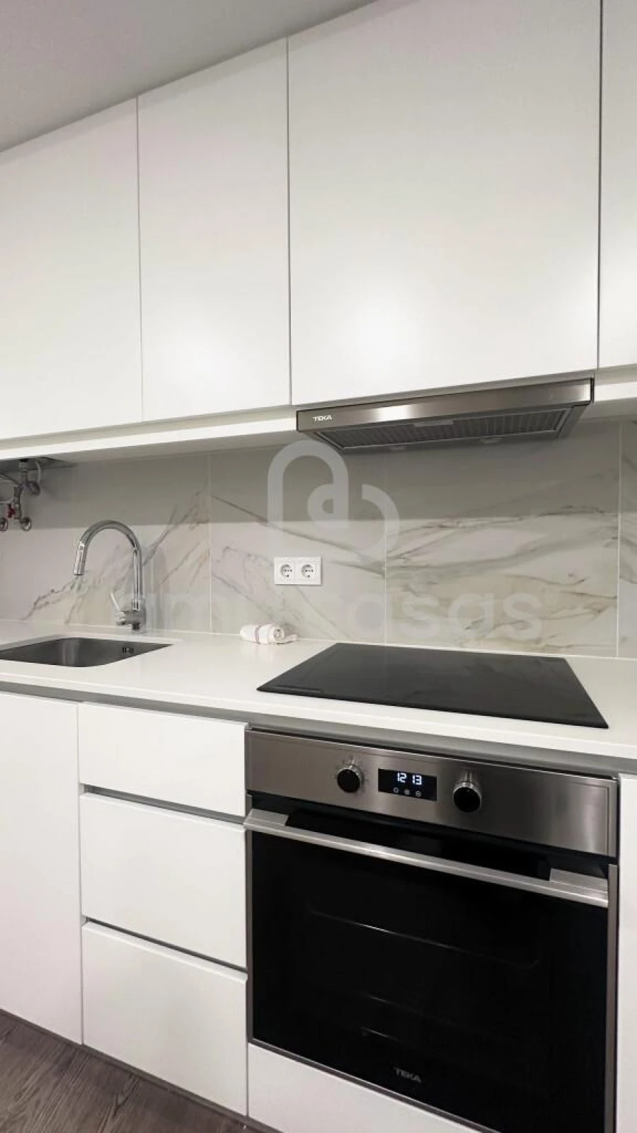 Prédio para Venda em Requeixo, Nossa Senhora de Fátima e Nariz Foto 4