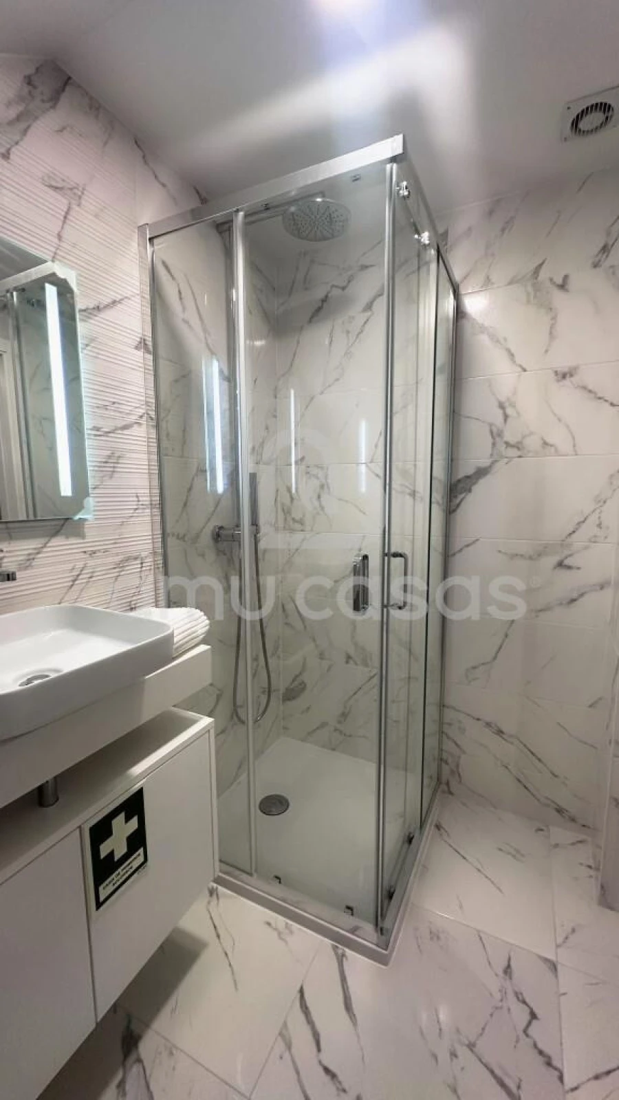 Prédio para Venda em Requeixo, Nossa Senhora de Fátima e Nariz Foto 13