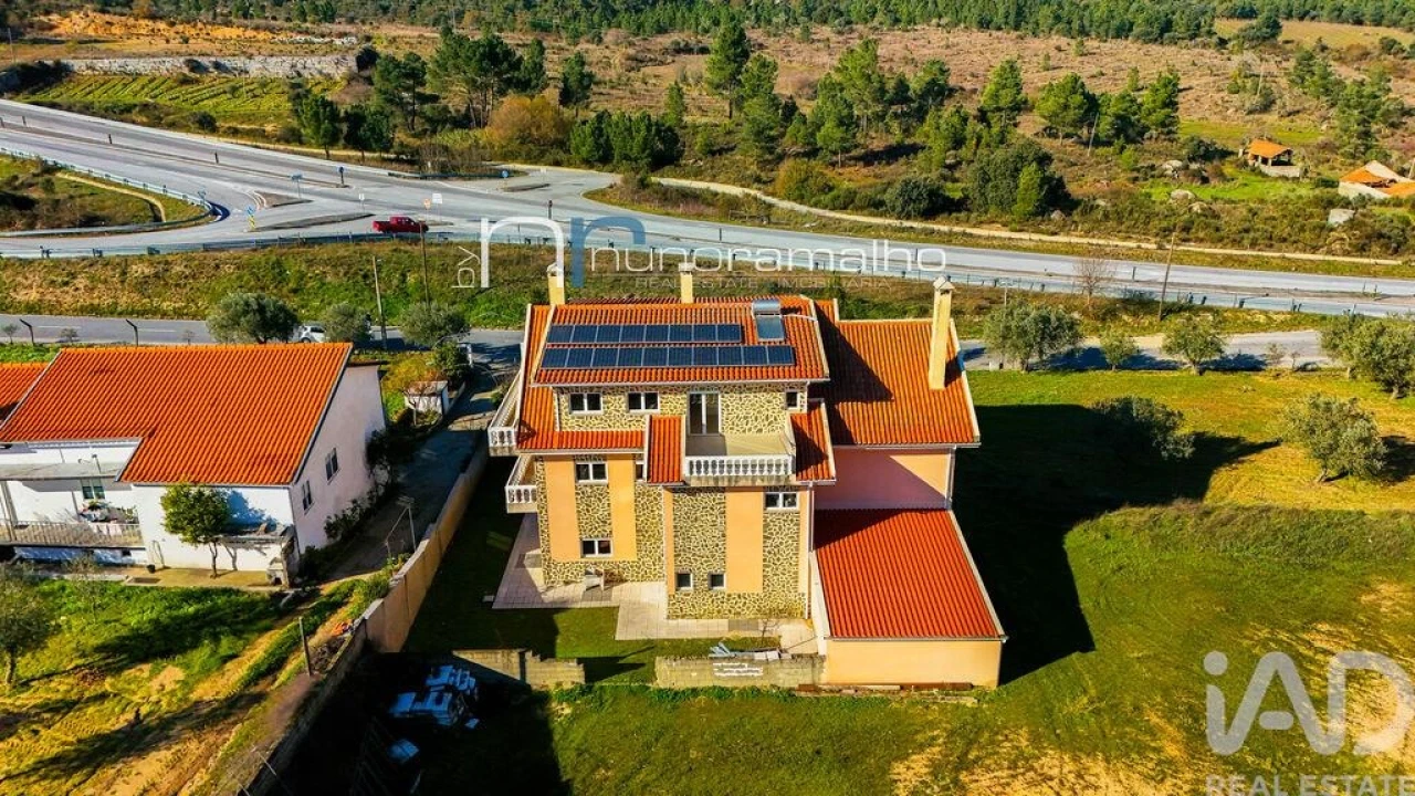 Moradia T5 para Venda em Pinhel Foto 13