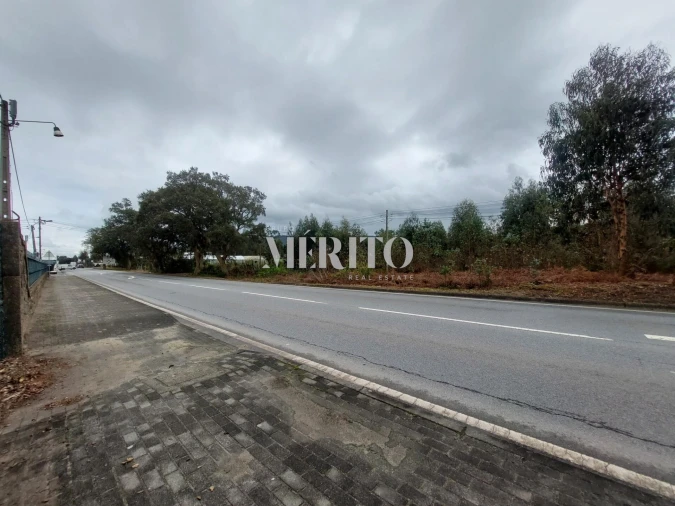 Terreno para Arrendamento em Vila Seca Foto 4