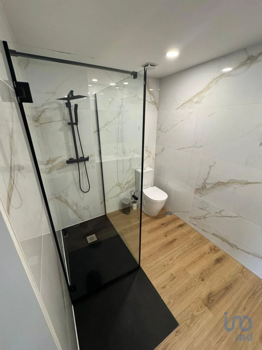 Apartamento T3 para Venda em Paranhos Foto 9