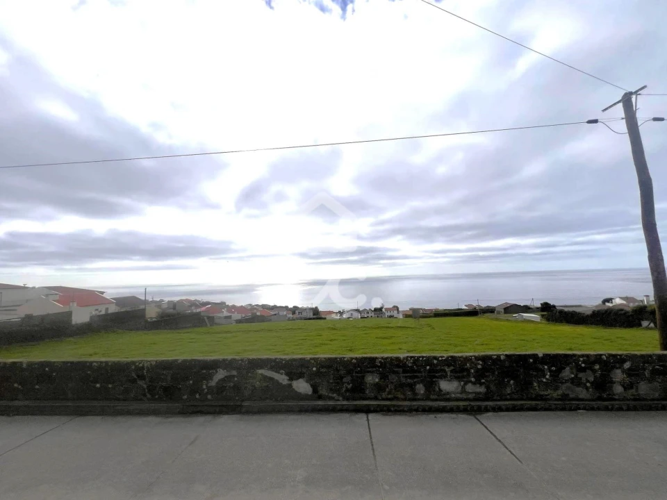 Moradia T2 para Venda em Ponta Garça Foto 6