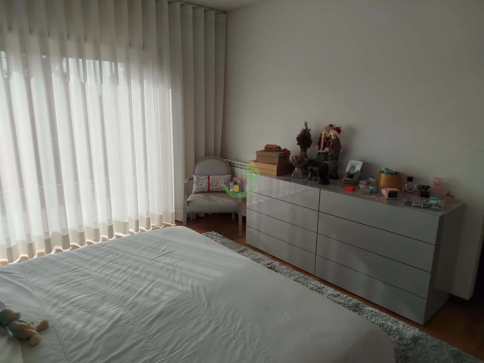 Moradia T4 para Venda em Rendufe Foto 23