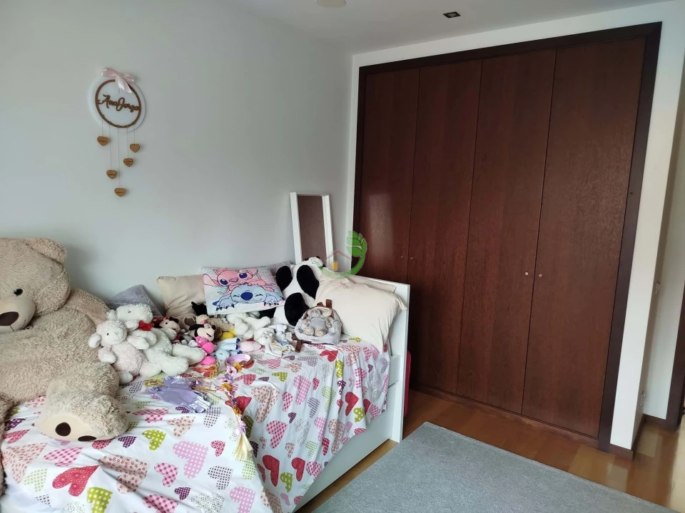 Moradia T4 para Venda em Rendufe Foto 28